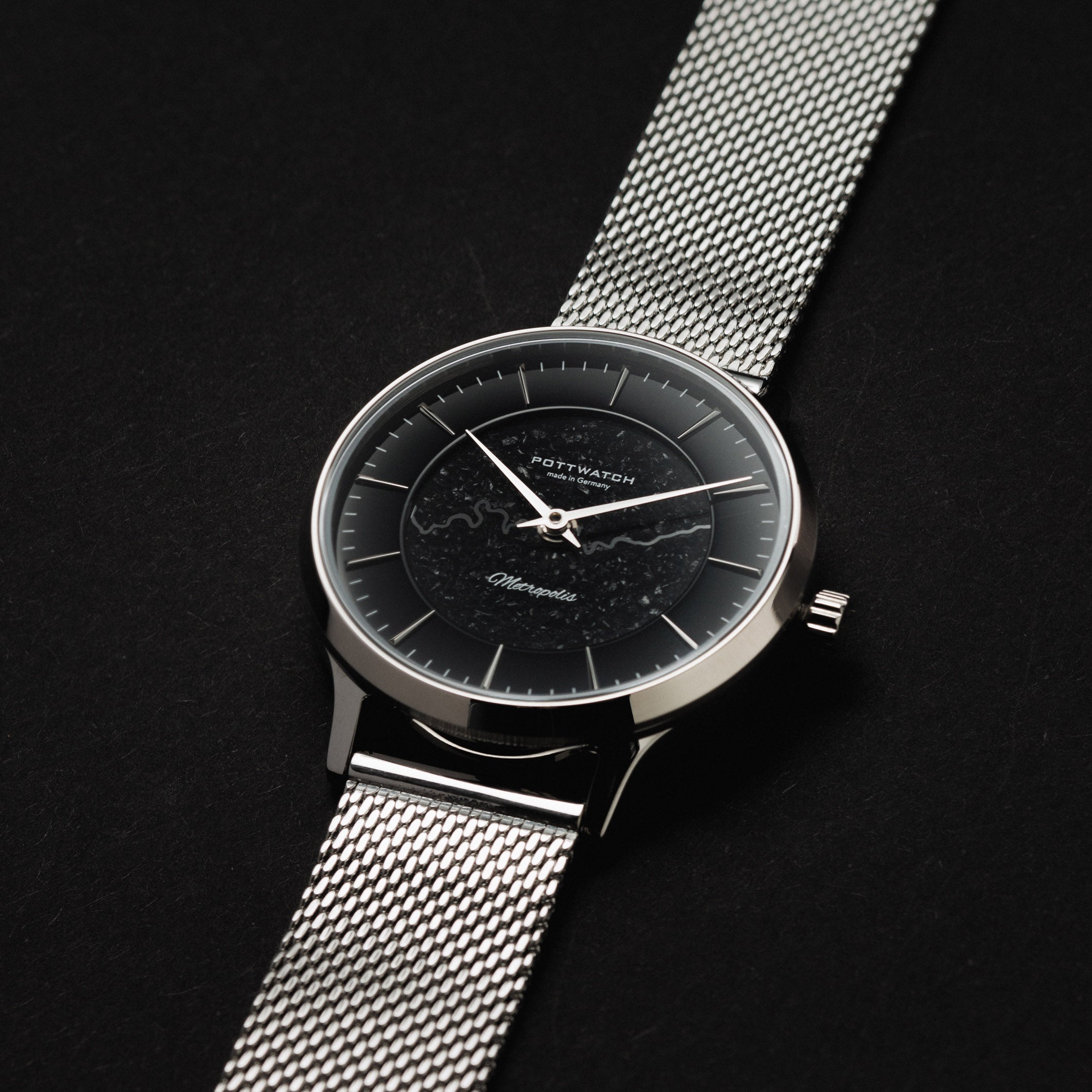 Pott_Watch_211204_00001