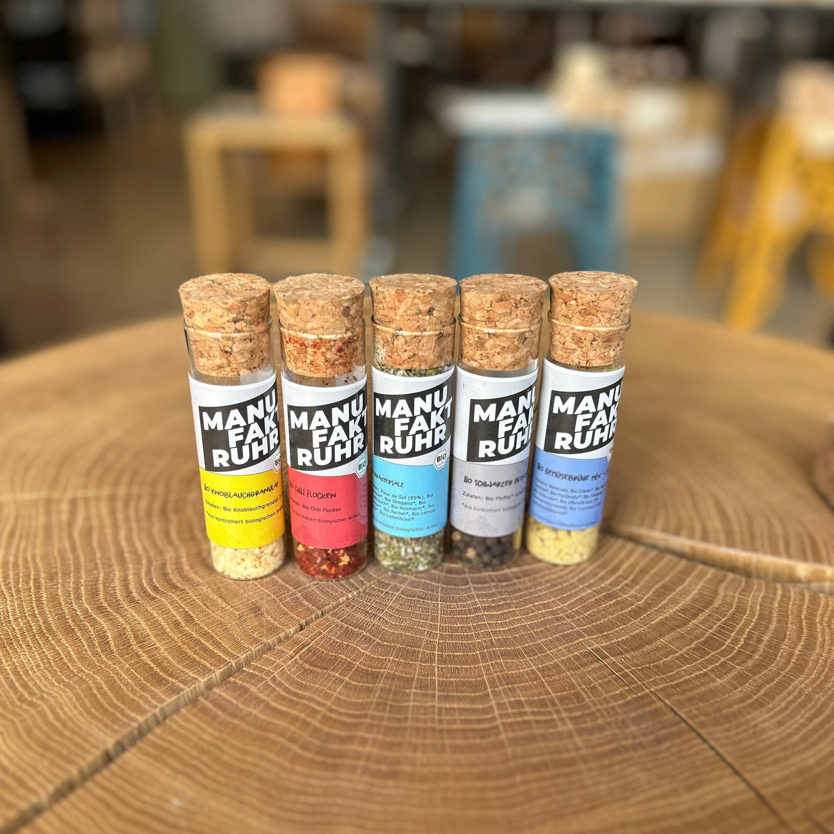 Tasty Pott MANUFAKT.RUHR Gewürzbox mit fünf ausgewählten Gewürzmischungen im Geschenkset – hochwertige Gewürze zum Kochen, Grillen und Verschenken