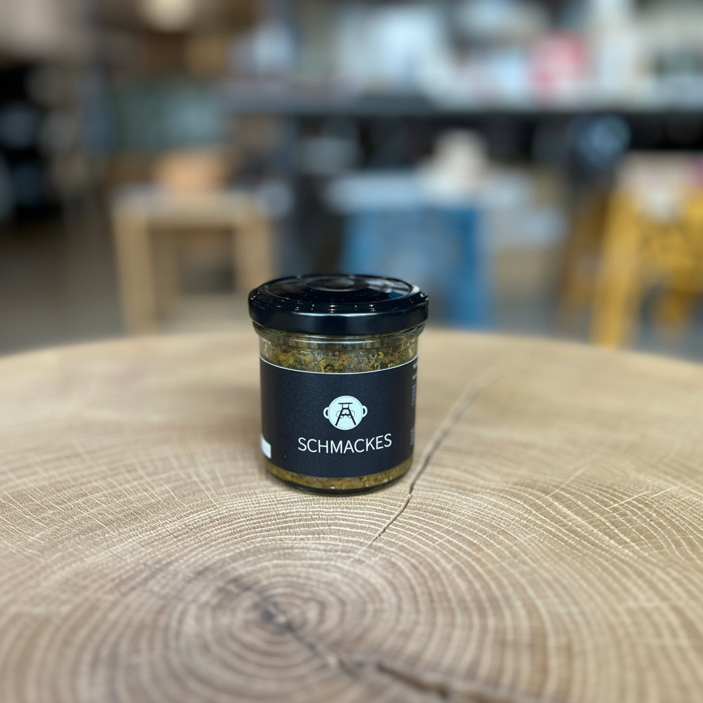 Schmackes Gemüsewürze im Glas – aromatische Gewürzmischung für Gemüse, Suppen und herzhafte Gerichte, regionale Feinkost aus dem Ruhrgebiet bei MANUFAKT.RUHR.